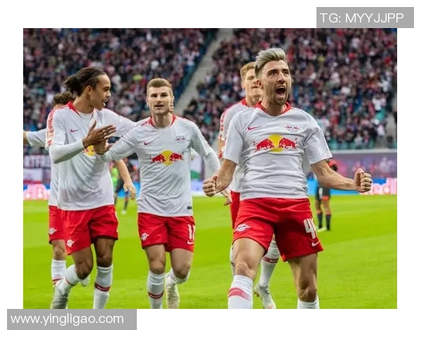 德甲焦点战里昂与莱比锡握手言和红牌事件引发全场热议