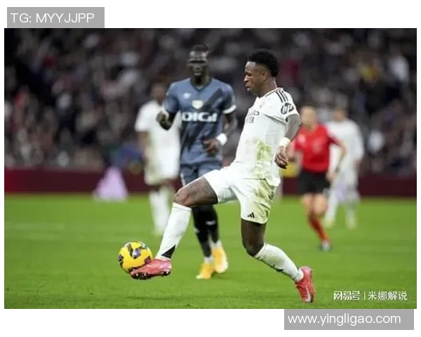 德甲：尤文图斯4-0皇马！神扑瞬间引爆全场争议判罚