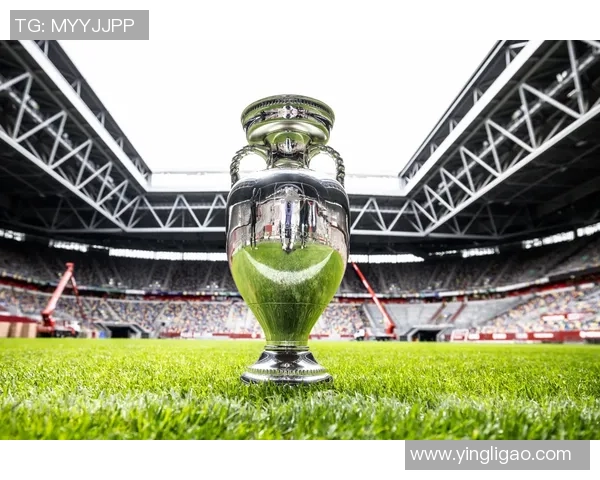 欧联杯精彩对决利物浦逆转那不勒斯乌龙球成关键时刻