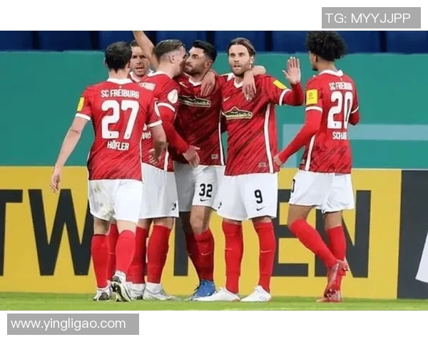 欧冠激战波尔图与曼联战平点球大战引发全场热议与转会传闻