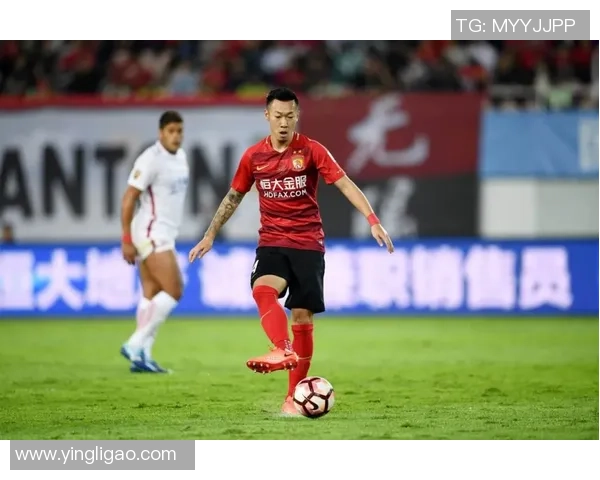 中超激战马竞与热刺互交白卷乌龙球瞬间点燃全场气氛