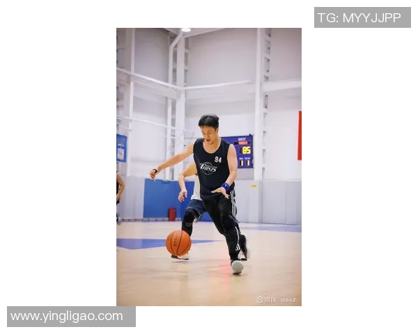 姚明凯在杭州的篮球梦想与奋斗历程揭示了运动员的坚持与激情