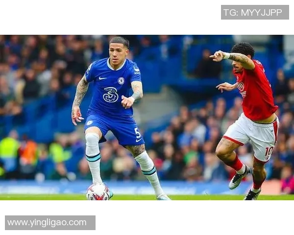 曼城与里昂友谊赛激战四季精彩瞬间回顾与集锦