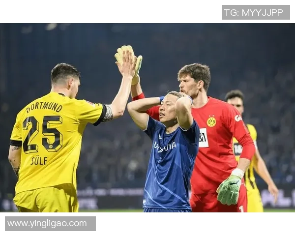 西甲激战曼联险胜热刺争议判罚引发全场热议