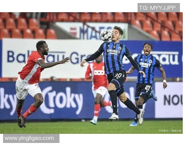 友谊赛精彩对决多特蒙德与阿森纳战成平局补时争议进球引发热议