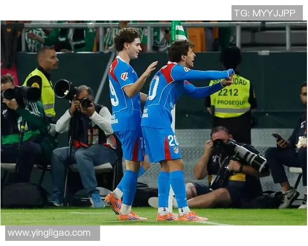 西甲激战：拜仁狂胜马竞五球大捷引发全场热烈反响