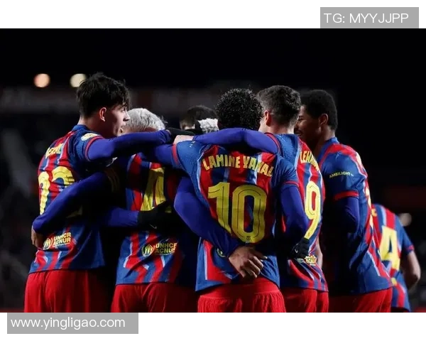 国王杯惊天逆转巴萨5-1热刺战术解析与精彩瞬间回顾 国王杯惊天逆转巴萨5-1热刺战术解析与精彩瞬间回顾