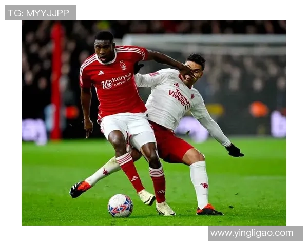 足总杯激战：AC米兰与里昂战平绝杀瞬间引发全场狂欢点评