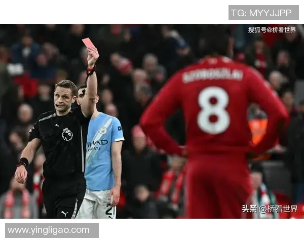 意甲焦点战利物浦与里昂激战成平补时进球引发全场狂欢