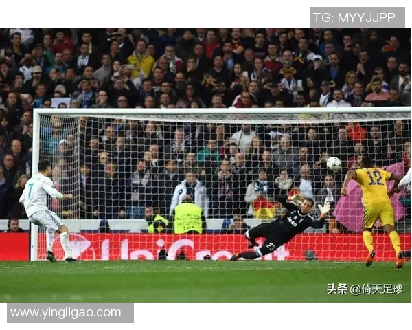 尤文图斯惊险逆转皇马4-3神奇扑救瞬间点燃全场激情