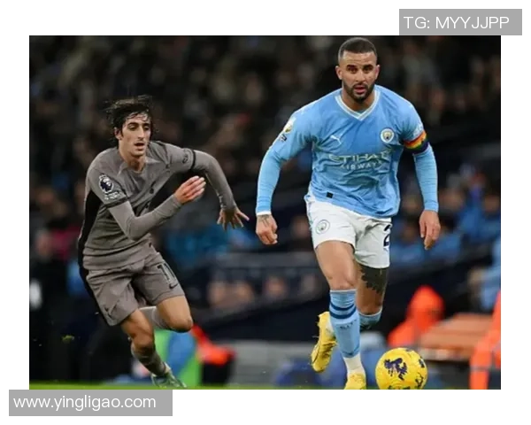 英超焦点战波尔图与里昂战平帽子戏法引发争议判罚引热议